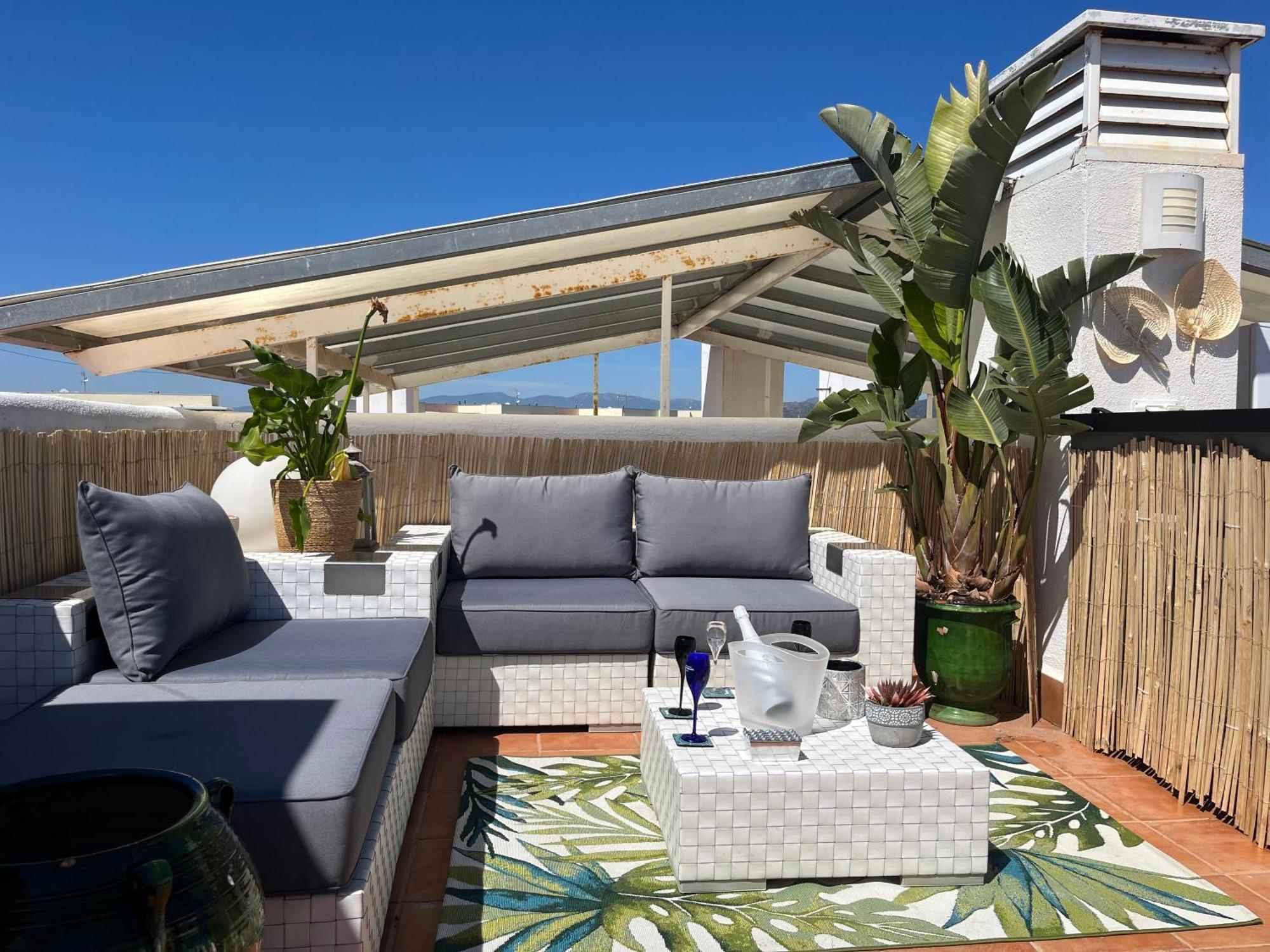 Appartement Avec Terrasse Sur Le Toit Vue Mer Roses Zewnętrze zdjęcie